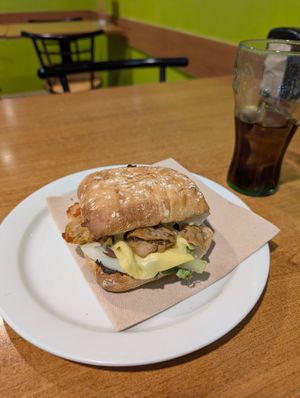 sandwich with vegan cheese and vegan chicken at Galp in Medina Del Campo