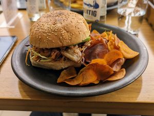 Pulled jackfruit sandwich with sweet potato fries at Nandala in Cuenca