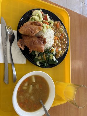 Almuerzo del día   at Nandala in Cuenca