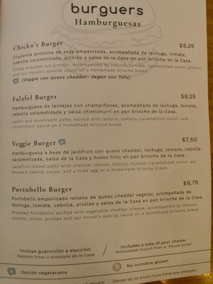 Burgers at Nandala in Cuenca