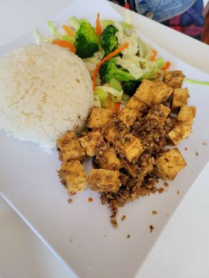 Lemongrass Tofu at Loving Hut Vegan Express (City Heights) in San Diego