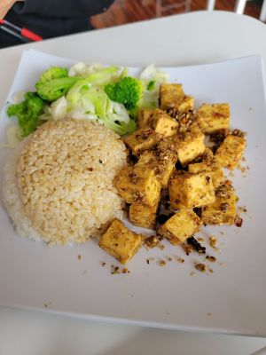 Lemongrass Tofu at Loving Hut Vegan Express (City Heights) in San Diego