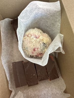 Rainbow cookies and a berries and cream cupcake  at Pride Enjoy in Wading River