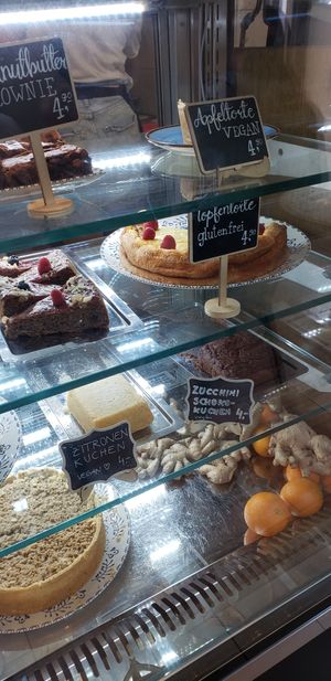 Several cakes are marked vegan at Melangerie in Vienna