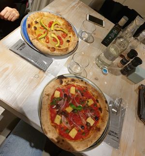 Pizza D'Elia e Macau at Lieviti-amo in Chioggia