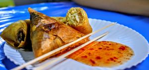 Samosa and Spring Roll at Lada Vegetarian Food - Veg Stall in Chiang Mai