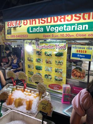 Many options at Lada Vegetarian Food - Veg Stall in Chiang Mai
