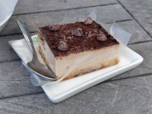 Tiramisu type pudding at El Veggie SV Escalón in San Salvador