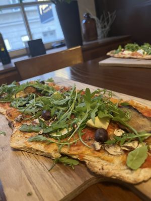 Pinsa Olivia   at Pinsatore in Vienna