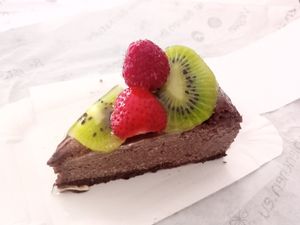 3* I think this was a raw vegan cake at Café Konditorei Bienchen in Vienna