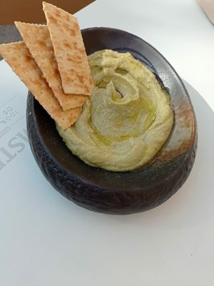 Hummus at Alquería in Xirivella