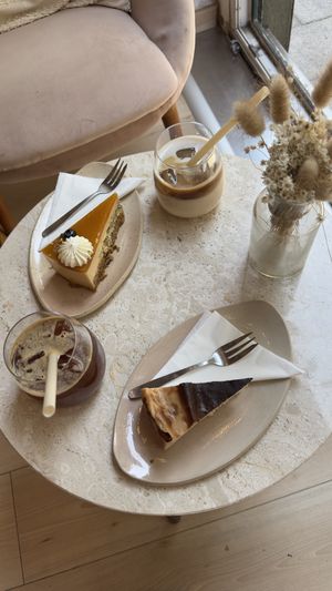   at Hearty Vegan Cakes in Budapest