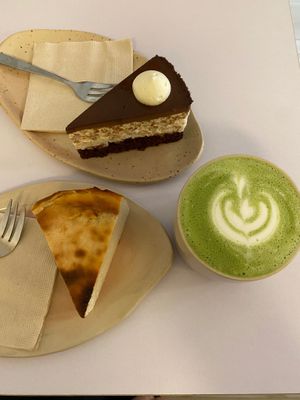  at Hearty Vegan Cakes in Budapest