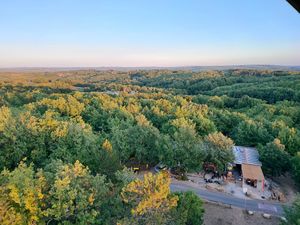  at La Terrasse in Moncalou