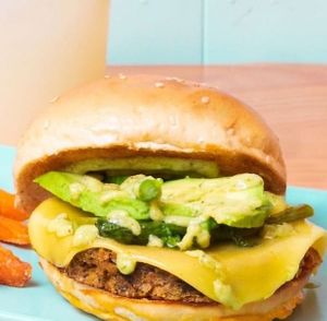 Avorag vegan burger at Alternative Burger in Porto