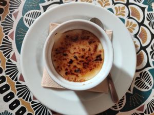 O melhor leite de creme vegano!!! Amei! at Alternative Burger in Porto