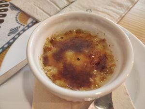 Leite creme 👌👌 at Alternative Burger in Porto