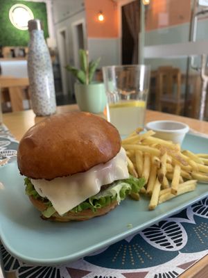   at Alternative Burger in Porto