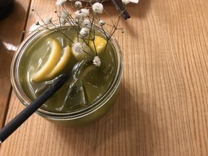 Matcha Eistee at laolao in Vienna