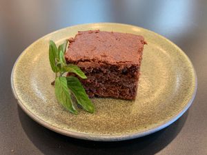 Brownie at Ants on a Log Cafe in Corvallis