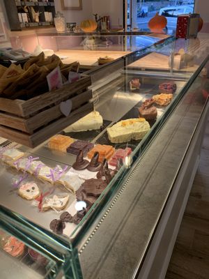 Sweets at MadamaDorè in Rome