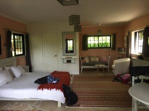 Rose room  at Colina Flora in Colares