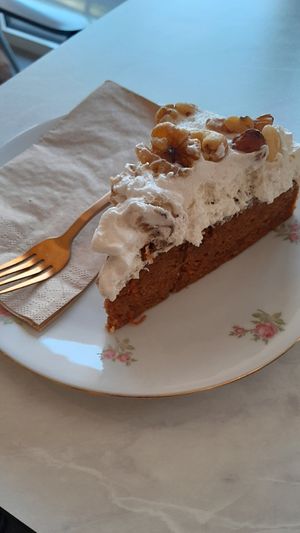Carrot cake at Wolf Coffee in Lommel