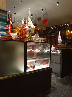  at Bella Compagnia in Vienna