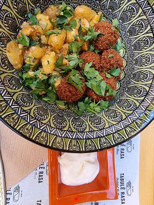 Falafel portion with potato salad and vegan mayo at Tabule Rasa in Corfu