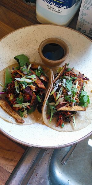 Tofu tacos  at Undercrag Studio & Café in Torver