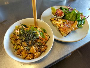  at Undercrag Studio & Café in Torver