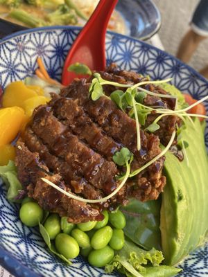 Vegan poke bowl with beyond meat   at MoschMosch in Heidelberg