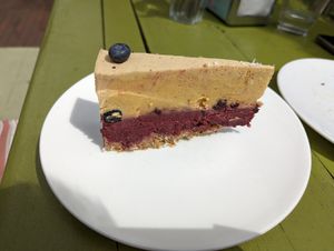 Mango blueberry pie at Alchemist Garden in Amsterdam