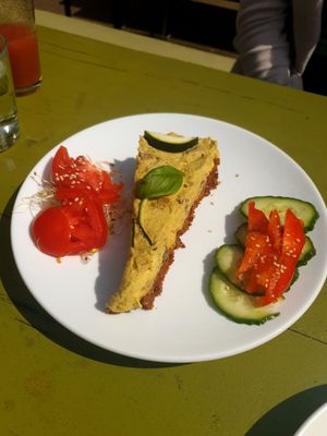 Vegan quiche lorraine at Alchemist Garden in Amsterdam