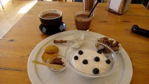 Vegan breakfast at Alchemist Garden in Amsterdam