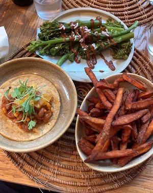 Vegan around the world  at Lennox in Rapperswil-jona