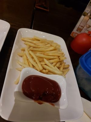 French fries at Nics Restaurant & Playground in Chiang Mai