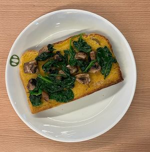   at LIS - Go Natural - T1 in Lisbon