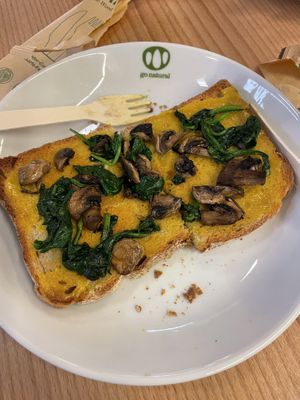   at LIS - Go Natural - T1 in Lisbon