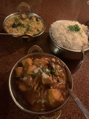 Dish top, 33. Dish bottom, 39 #Veganuary at Naveena Path in Berlin