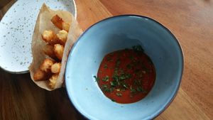 Fries and tomato sauce at Seiva Restaurante in Matosinhos