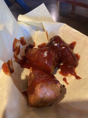 Sweet pineapple BBQ wings at Rudy's Pizza in Portland
