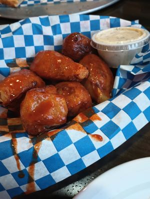 Chili lime wings at Rudy's Pizza in Portland
