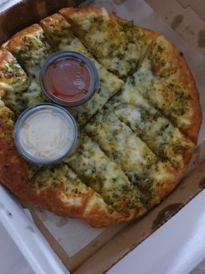 vegan pesto cheesy bread at Rudy's Pizza in Portland