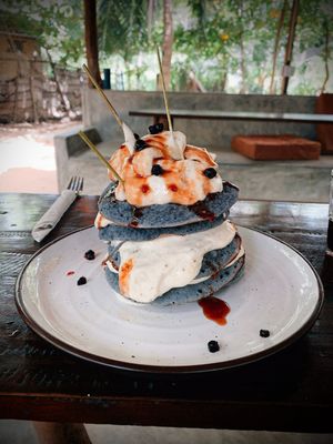 Pancakes at Waffle Creamery in Arugam Bay