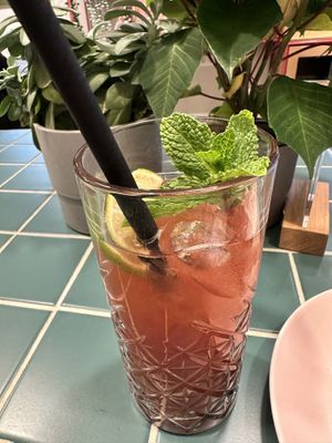 Fresh made plum-cinnamon drink  at Kaspar Schmauser in Erlangen