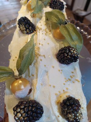 Blackberry loaf at Tea Inc in Devizes