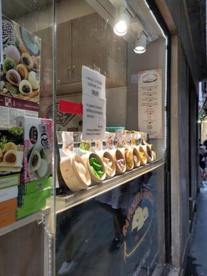 Outside at Ravioleria in Venice