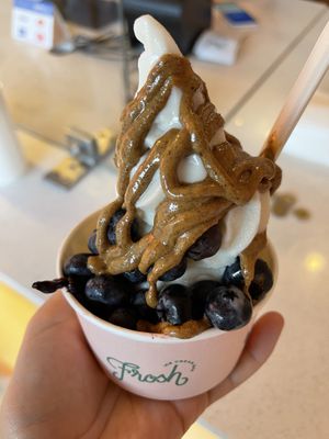 S’mores  at Frosh in Merida