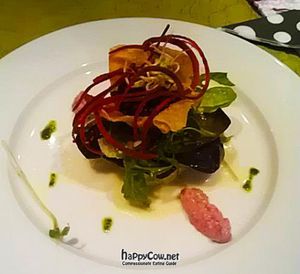 Tatar From Smoked Horseradish Tofu
Walnut, Beluga Lentils, Beetroot Remoulade at Lucky Leek in Berlin